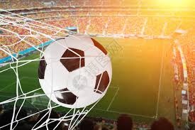 铃木一朗在美职的首场比赛中击出内野安打，向全美展示了其极速的跑垒力