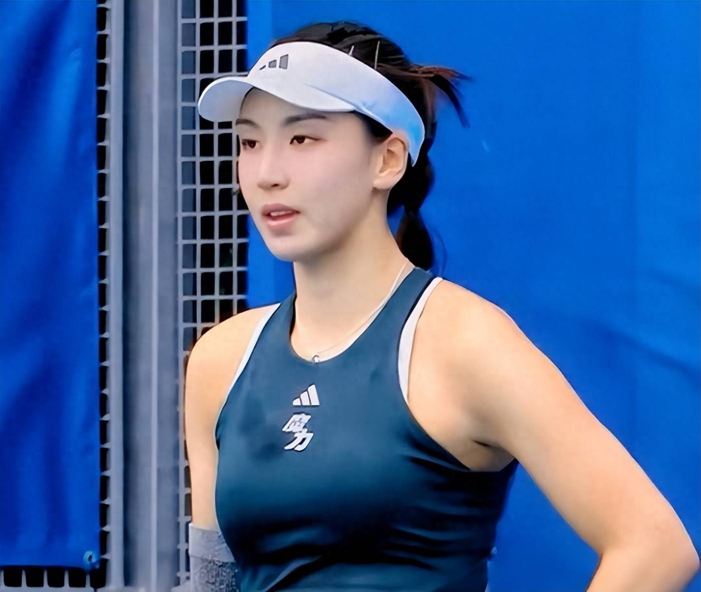 赛场而竭尽 赛场而竭尽